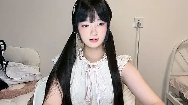 Snapshot of Fairy-06 chatting on 2, 12, 2024 Fairy-06 online show from 2, 12, 2024