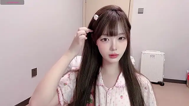 Snapshot of Fairy-06 chatting on 9, 9, 2025 Fairy-06 online show from 9, 9, 2025