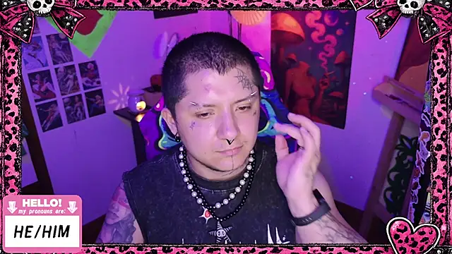 Snapshot of masterkevinftm chatting on 17, 4, 2026 masterkevinftm online show from 17, 4, 2026