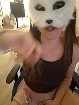 Snapshot of Hexe12346 chatting on 25, 4, 2026 Hexe12346 online show from 25, 4, 2026