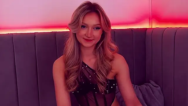 MiaNixan online show from 21, 3, 2025