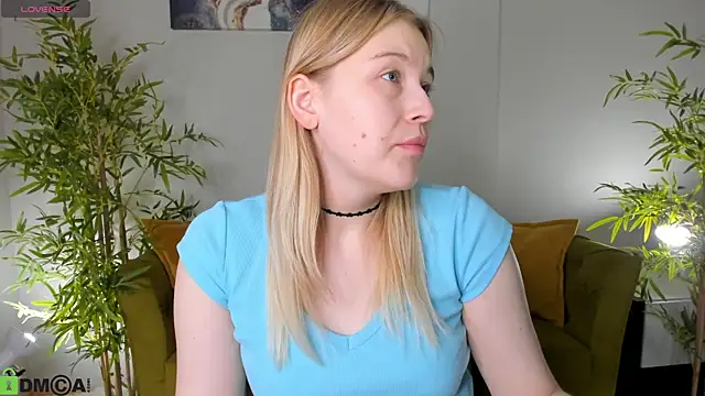 Snapshot of Colleen_Blake chatting on 28, 5, 2026 Colleen Blake online show from 28, 5, 2026