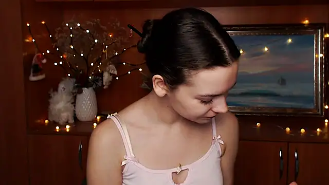  SusieSu  online show from 26, 12, 2024