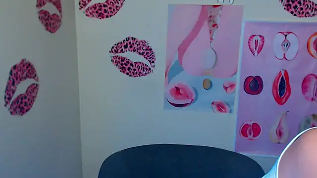  SusieSu  online show from 23, 10, 2025