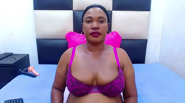 Snapshot of LICKABLEASSxxxx chatting on 24, 2, 2025 LICKABLEASSxxxx online show from 24, 2, 2025