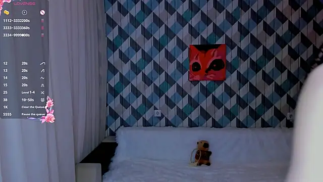 EvaBradley online show from 26, 12, 2024