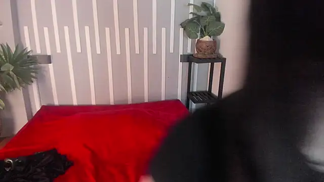 Scarlett  Fox   online show from 16, 10, 2025