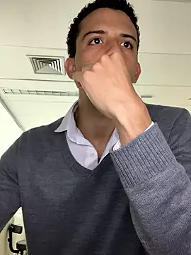 Snapshot of pteno1 chatting on 5, 12, 2024 pteno1 online show from 5, 12, 2024