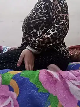 Anamika Kapoor online show from 22, 12, 2024