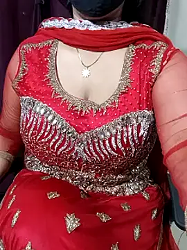 Anamika Kapoor online show from 1, 3, 2025