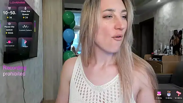 Snapshot of lady_Nati chatting on 19, 4, 2026 lady Nati online show from 19, 4, 2026