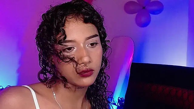 Snapshot of Chelsea__2 chatting on 16, 11, 2025 Chelsea 2 online show from 16, 11, 2025