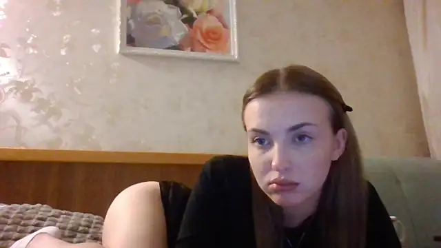 Snapshot of Sweety_Nika chatting on 6, 12, 2024 Sweety Nika online show from 6, 12, 2024
