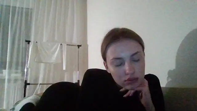 Snapshot of Sweety_Nika chatting on 14, 12, 2024 Sweety Nika online show from 14, 12, 2024