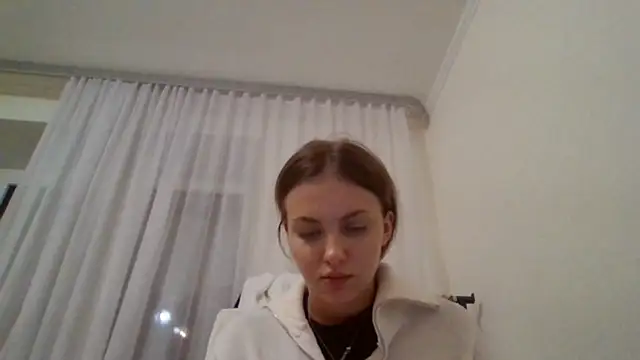 Snapshot of Sweety_Nika chatting on 12, 1, 2025 Sweety Nika online show from 12, 1, 2025