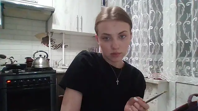 Snapshot of Sweety_Nika chatting on 20, 2, 2025 Sweety Nika online show from 20, 2, 2025