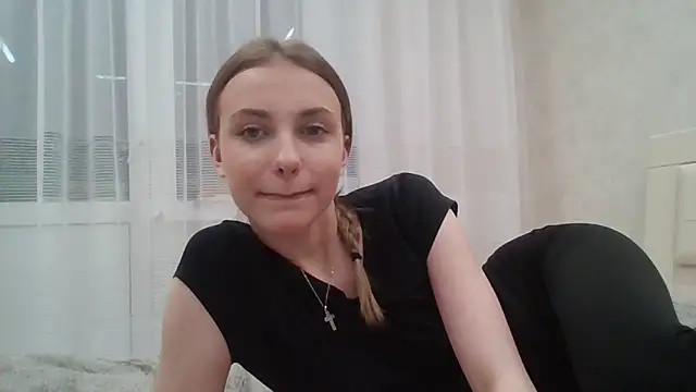 Snapshot of Sweety_Nika chatting on 8, 3, 2025 Sweety Nika online show from 8, 3, 2025