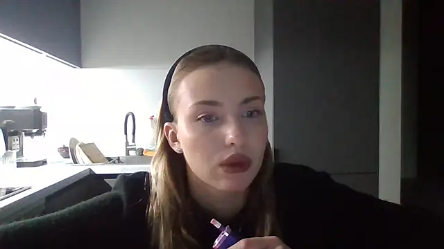 Snapshot of Sweety_Nika chatting on 29, 9, 2025 Sweety Nika online show from 29, 9, 2025
