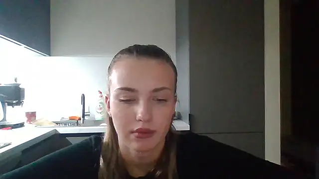 Snapshot of Sweety_Nika chatting on 2, 10, 2025 Sweety Nika online show from 2, 10, 2025