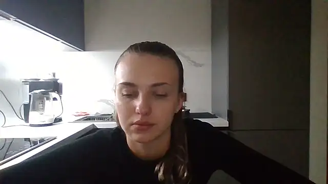 Snapshot of Sweety_Nika chatting on 3, 10, 2025 Sweety Nika online show from 3, 10, 2025