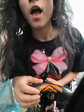 Snapshot of Lila_Desiree chatting on 18, 6, 2026 Lila Desiree online show from 18, 6, 2026