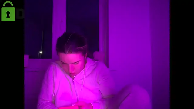 maisiesmithx online show from 7, 2, 2026