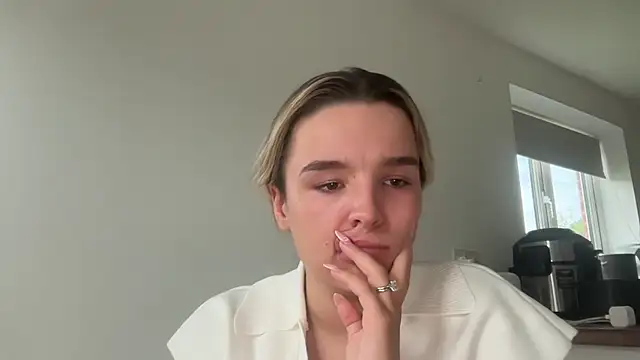 Snapshot of maisiesmithx chatting on 22, 6, 2026 maisiesmithx online show from 22, 6, 2026