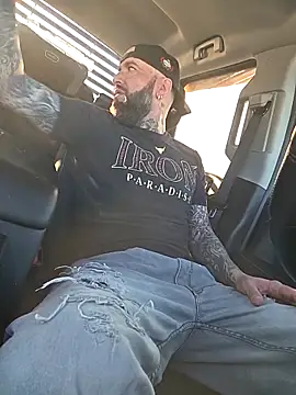 Beardedtattood online show from 2, 2, 2026