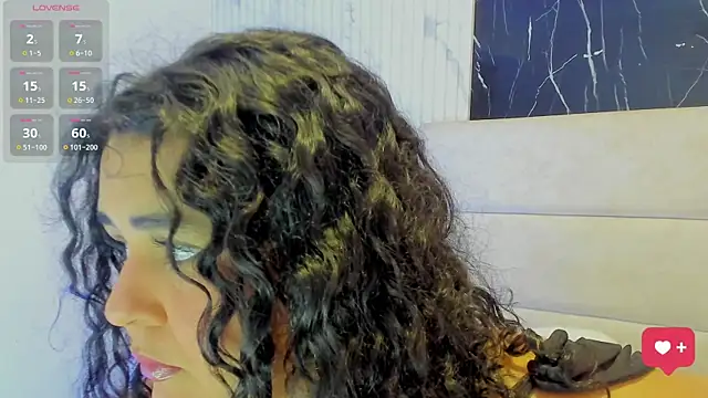 Snapshot of Reginavegaa chatting on 5, 6, 2026 Reginavegaa online show from 5, 6, 2026