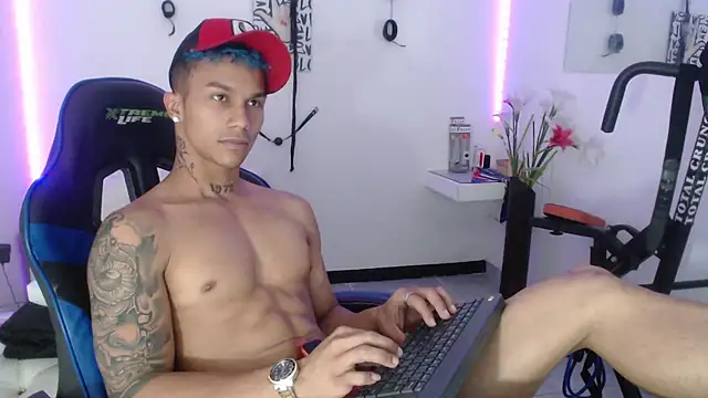 Leonard Price online show from 24, 2, 2025