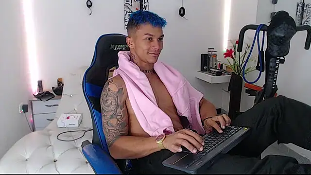 Leonard Price online show from 10, 3, 2025