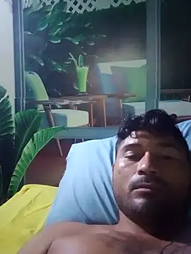 Snapshot of Diogo100 chatting on 8, 11, 2025 Diogo100 online show from 8, 11, 2025