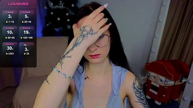 Snapshot of Dark_Lola_ chatting on 22, 12, 2024 Dark Lola online show from 22, 12, 2024