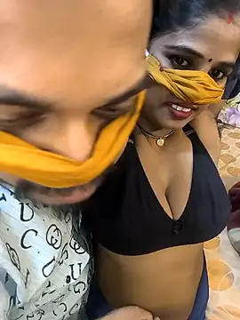 Snapshot of Indian_Lust_Couple chatting on 5, 12, 2024 Indian Lust Couple online show from 5, 12, 2024
