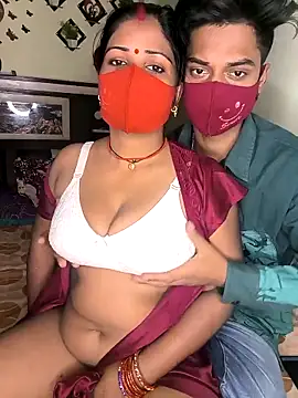 Snapshot of Indian_Lust_Couple chatting on 19, 2, 2025 Indian Lust Couple online show from 19, 2, 2025