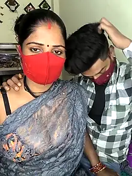 Snapshot of Indian_Lust_Couple chatting on 6, 3, 2025 Indian Lust Couple online show from 6, 3, 2025