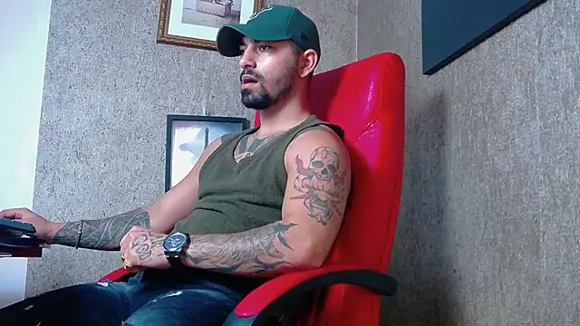 Snapshot of NigelBoydXXX chatting on 7, 2, 2025 NigelBoydXXX online show from 7, 2, 2025