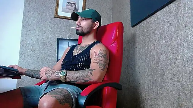 Snapshot of NigelBoydXXX chatting on 12, 2, 2025 NigelBoydXXX online show from 12, 2, 2025
