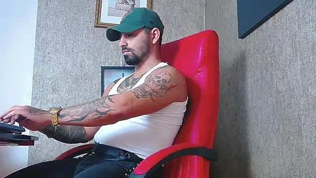 Snapshot of NigelBoydXXX chatting on 15, 2, 2025 NigelBoydXXX online show from 15, 2, 2025