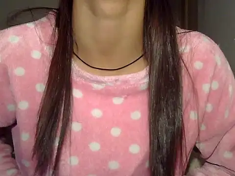 Snapshot of MAAYRA_09 chatting on 14, 12, 2025 MAAYRA 09 online show from 14, 12, 2025