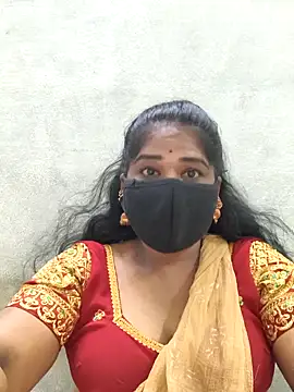 Snapshot of MaaliiiPonuTamil chatting on 27, 5, 2026 MaaliiiPonuTamil online show from 27, 5, 2026