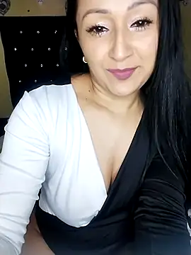 Snapshot of ArianaMist chatting on 19, 2, 2025 ArianaMist online show from 19, 2, 2025