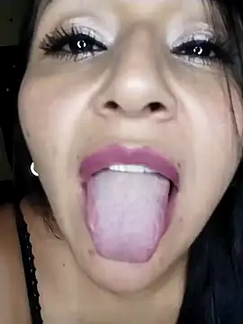 Snapshot of ArianaMist chatting on 6, 3, 2025 ArianaMist online show from 6, 3, 2025