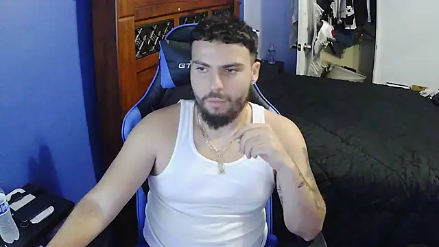 Snapshot of MasterKvn chatting on 11, 3, 2025 MasterKvn online show from 11, 3, 2025