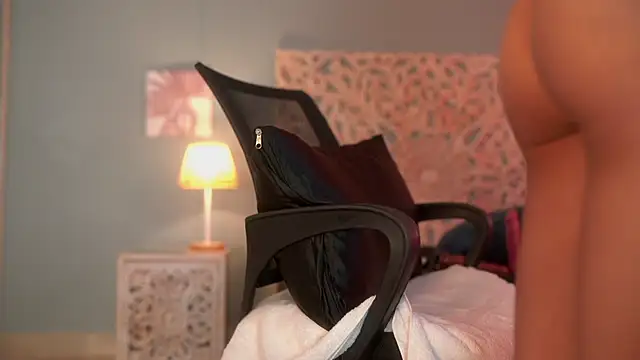 lupeebony online show from 28, 10, 2025