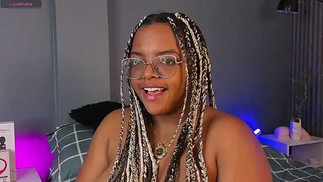 conielaurenth online show from 11, 2, 2025