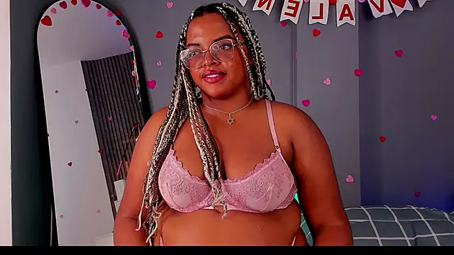 conielaurenth online show from 13, 2, 2025