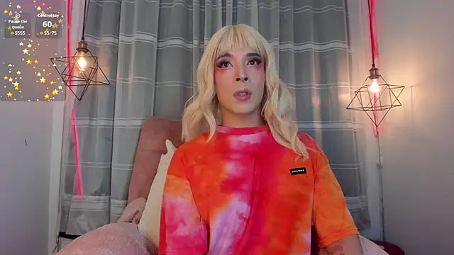 Snapshot of Nyx__Blackwood chatting on 25, 11, 2025 Nyx Blackwood online show from 25, 11, 2025