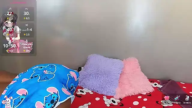 Snapshot of Luciia_cute chatting on 2, 1, 2025 Luciia cute online show from 2, 1, 2025