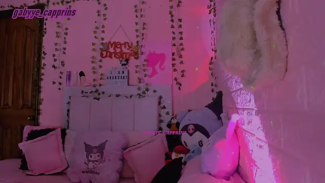 Snapshot of gabyye_capprins chatting on 15, 12, 2025 gabyye capprins online show from 15, 12, 2025